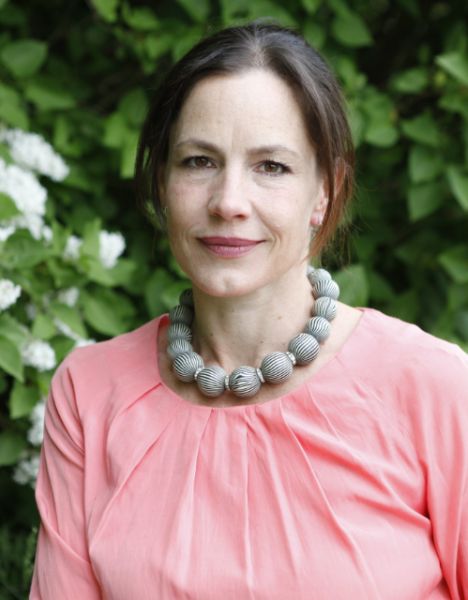 Ines Schmiedt neu.jpg