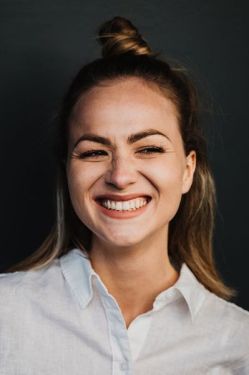 katharina-plank.jpg