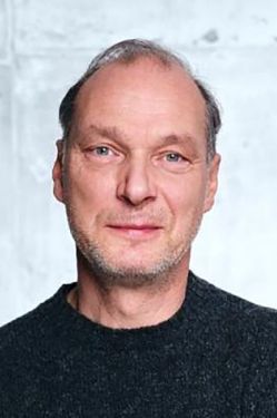 Jens van Zoest Copyright.jpg