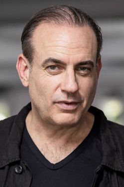 Miguel Abrantes Ostrowski FotoBritSchilling.jpg