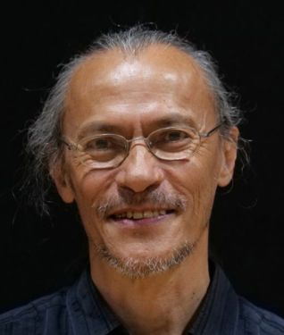 Ardhi Engl (1)portrait.jpg
